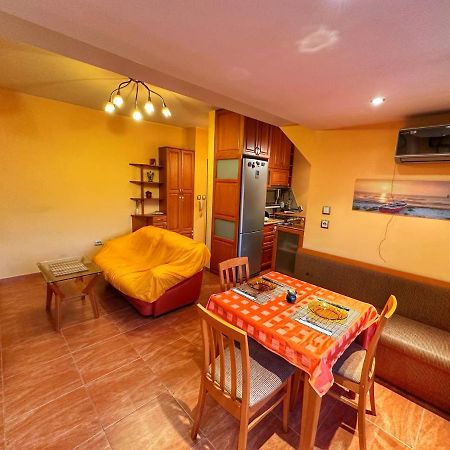 סופיה 20 Off Sun Dance Apartment מראה חיצוני תמונה